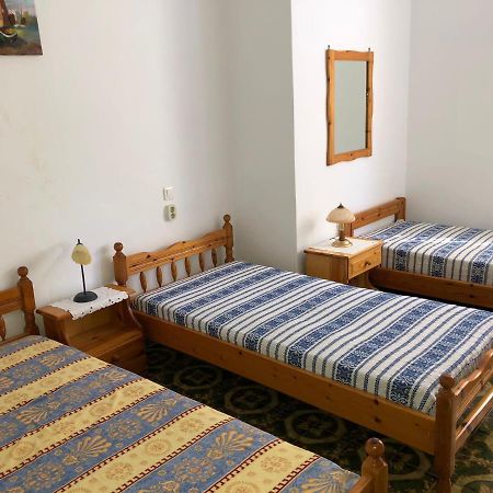 Appartement Vana Kavos à Agia Marina  Extérieur photo