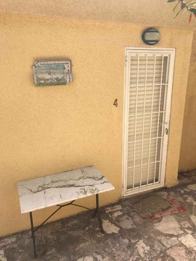 Appartement Vana Kavos à Agia Marina  Extérieur photo